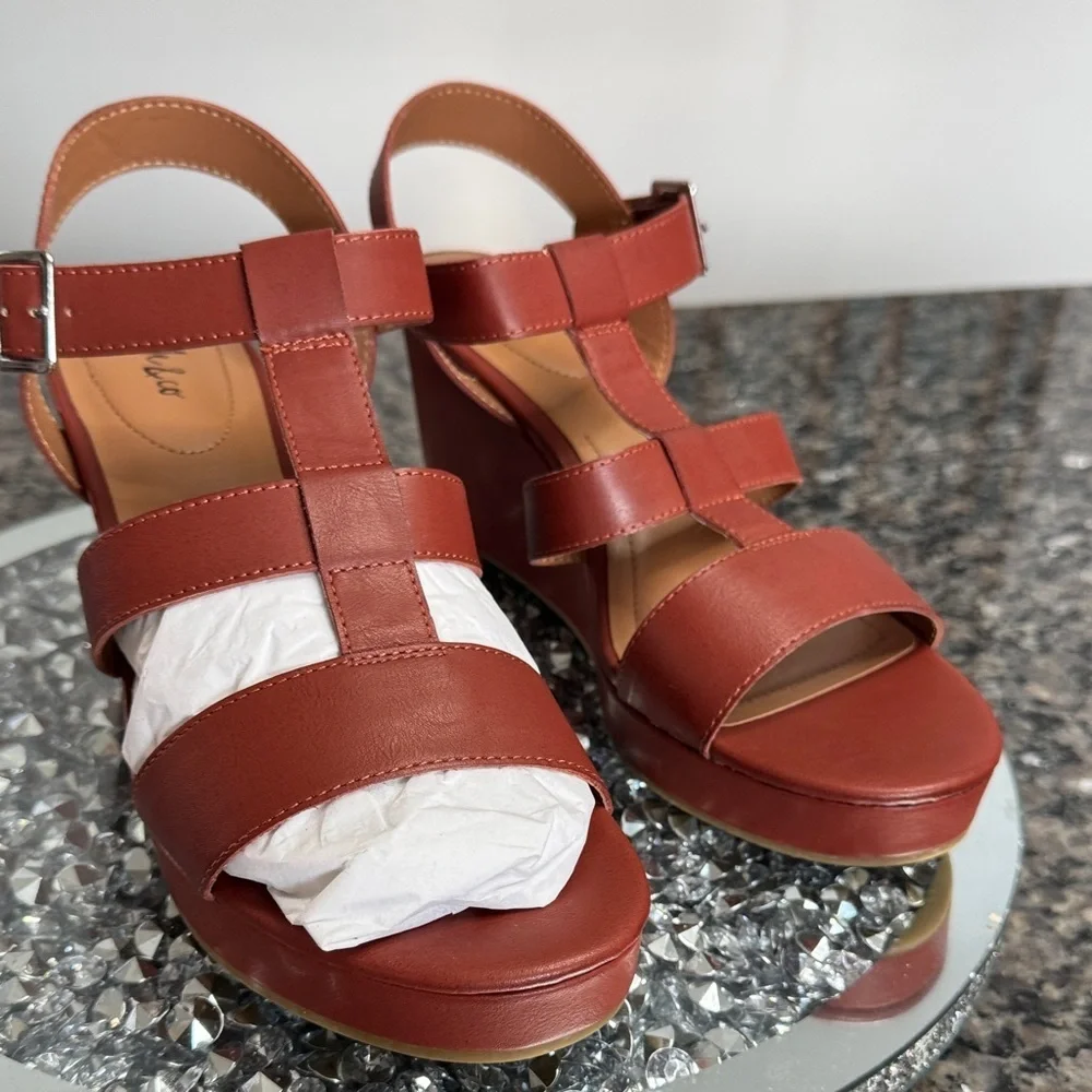 Style & Co. Deep Camel Wedge open toe strappy Sandals NEW 10